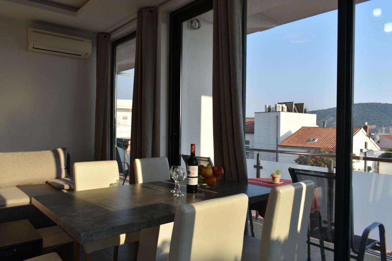 Apartments Toni Primošten Buitenkant foto
