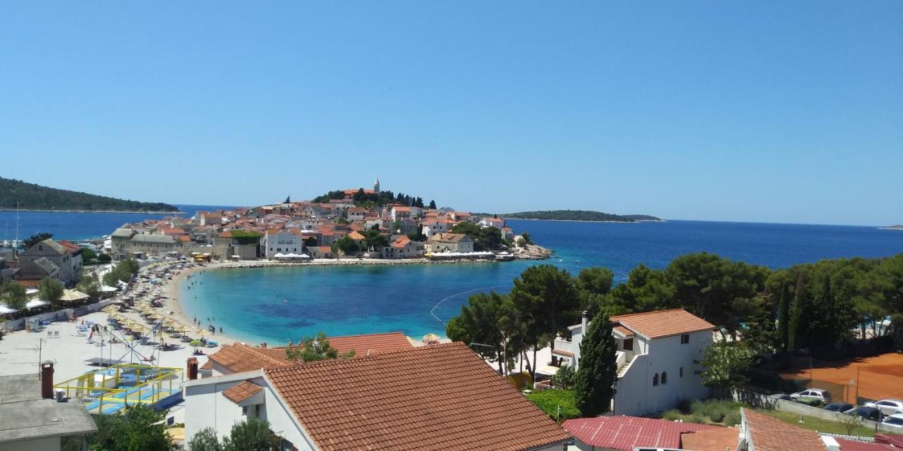 Apartments Toni Primošten Buitenkant foto